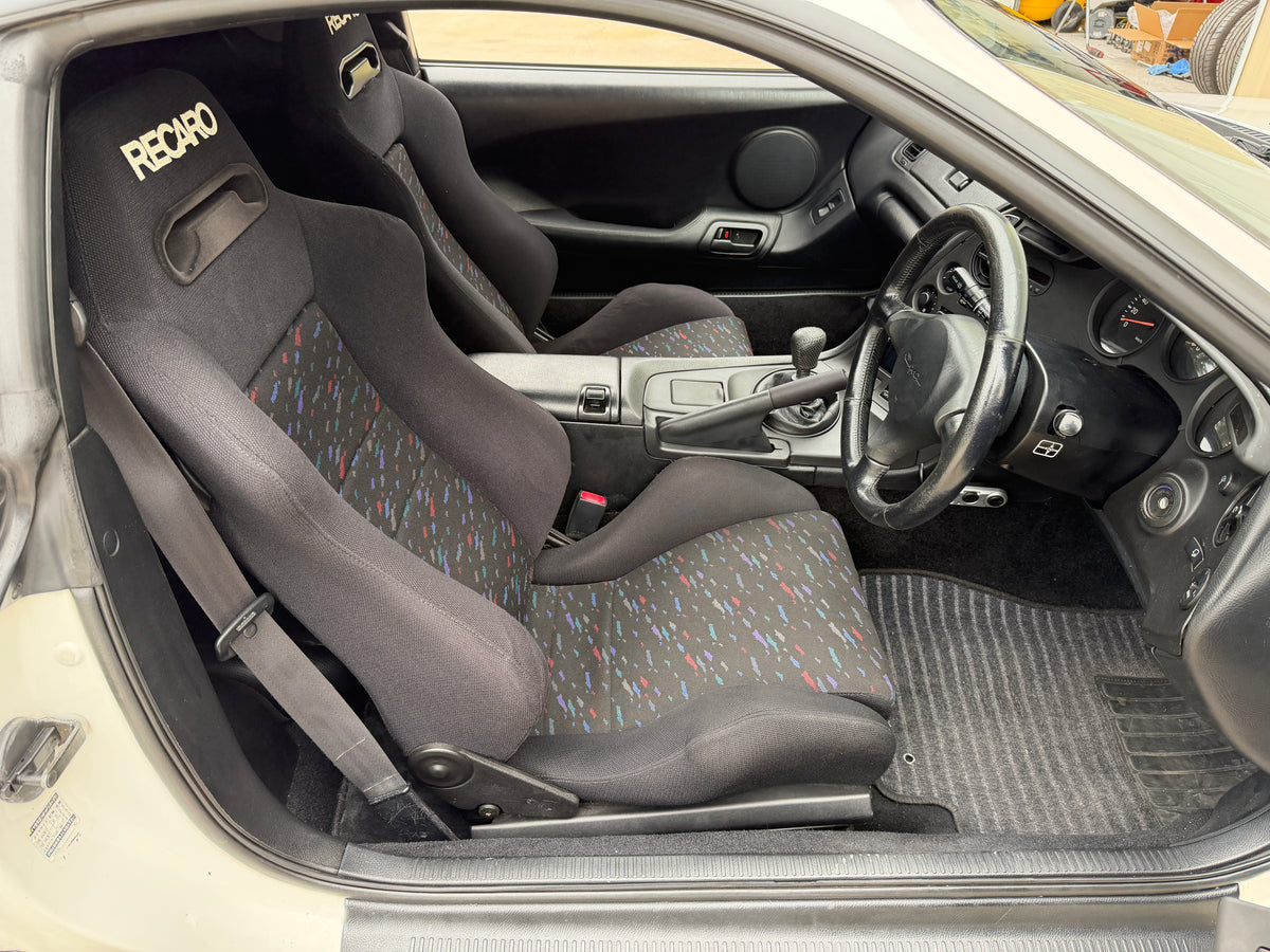 1995 Toyota Supra MKIV Single Turbo 6 Speed